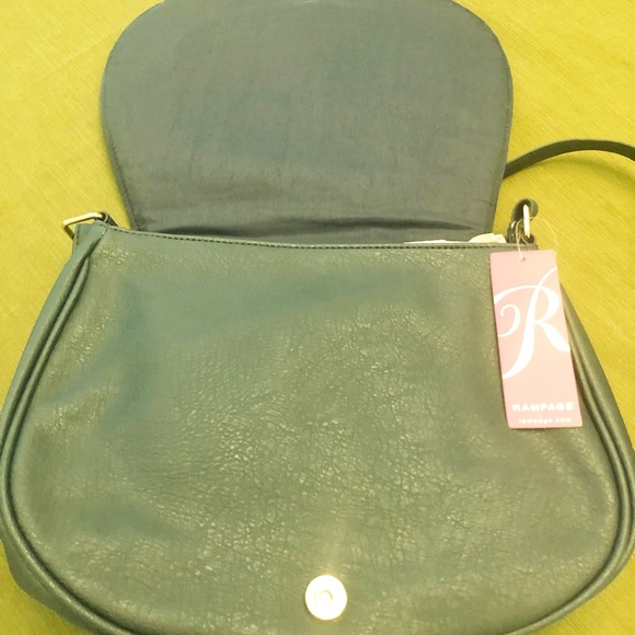 🌼 Rampage Versatile Crossbody Handbag 🌼 - Picture 3 of 7